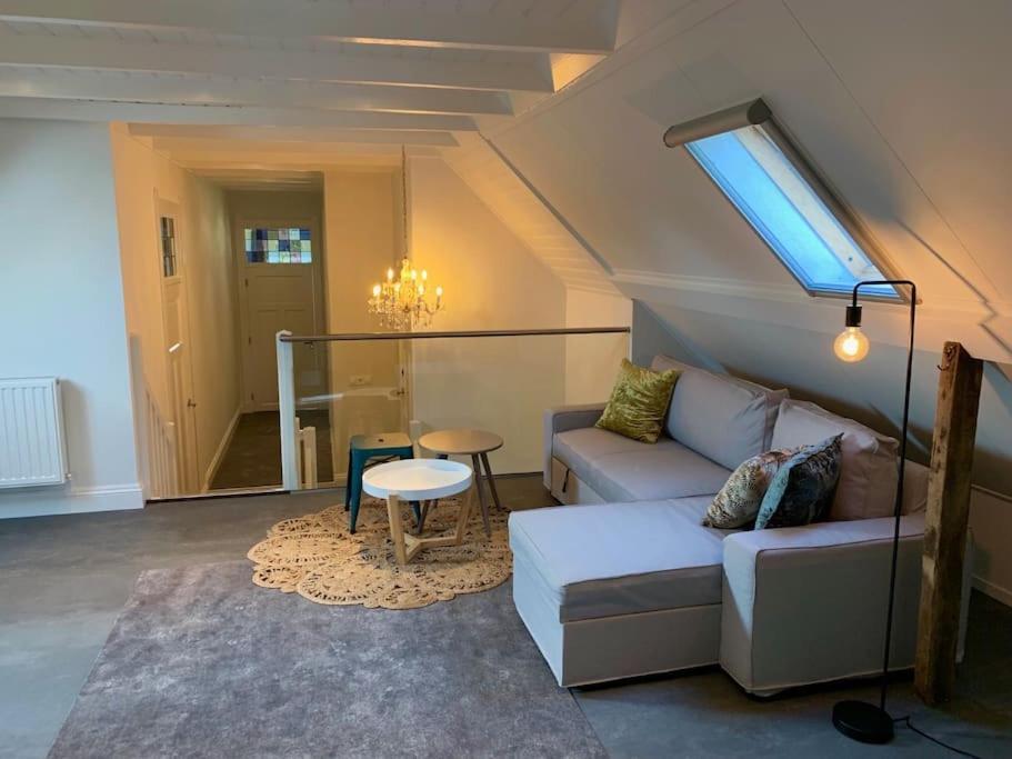 Authentieke Familieboerderij, Tot 10 Personen Ferienhaus